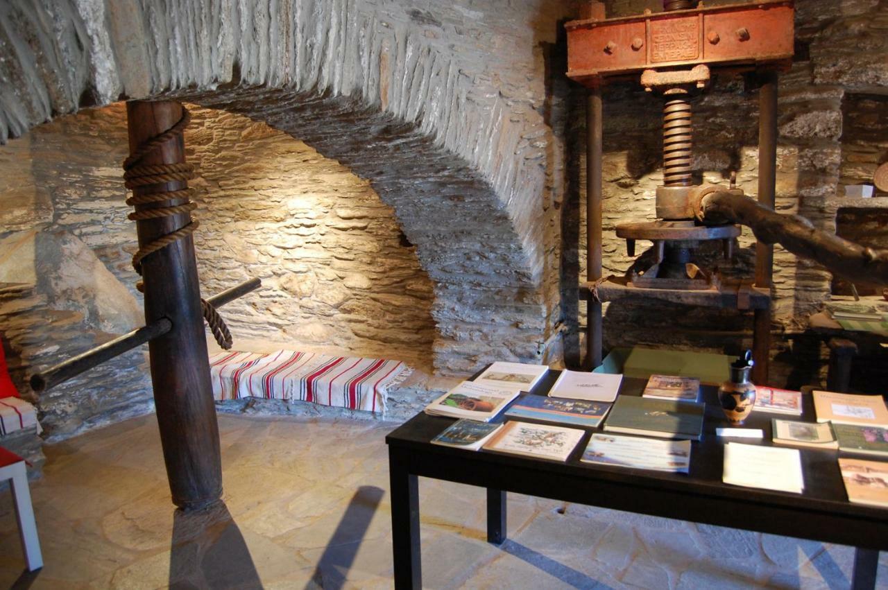 Cyclades Olive Museum'S Guest House Pitrofos Dış mekan fotoğraf